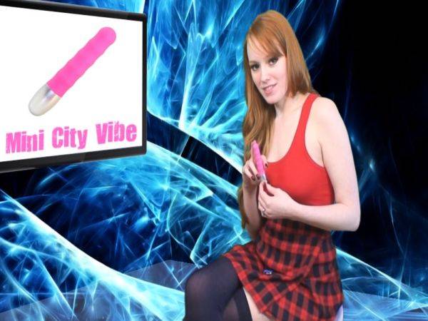 Redhead babe shows her hot body in naughty solo - drtuber.com on systemporn.com