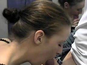 Amateur 19 Year Old Blow Job In Changing Room - drtuber.com on systemporn.com