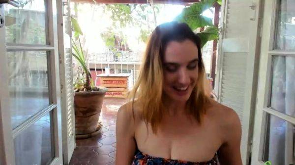 Amateur webcam girl masturbate big dildo - drtuber.com on systemporn.com