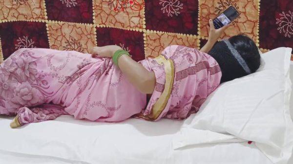 Indian Desi Bhabhi Saree Sex Video Full Hd Hindi Sex 13 Min - hclips.com - India on systemporn.com