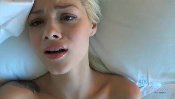 Elsa Jean's Doll-like Pussy Gets Filled with a Massive Creampie - porntry.com on systemporn.com