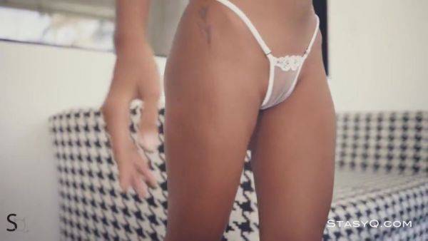 Putri Cinta - Reveal Her Beautiful Wet Hair - hotmovs.com on systemporn.com