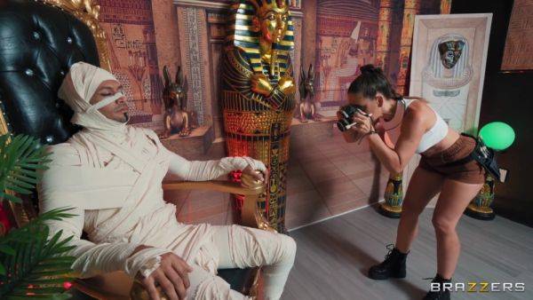 Lucky Stiff - Cherie Deville - videomanysex.com on systemporn.com