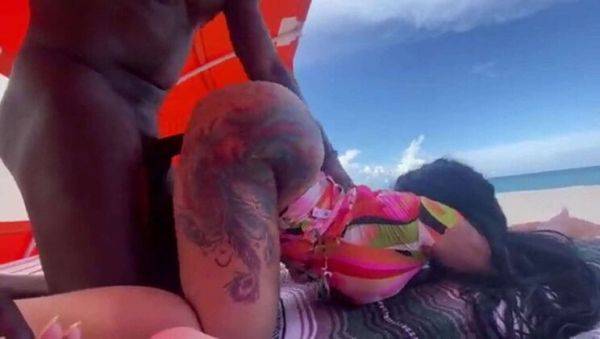 Big Ass Ebony Babes Take It Outside - porntry.com on systemporn.com