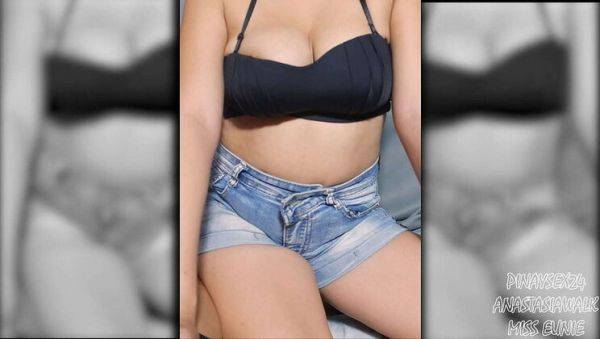 Hot Milf Seduces Young Step Son and Gives Him a Handjob - porntry.com on systemporn.com