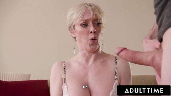 Hot Mom Dee Williams Fucks Stepdad While Sophia Sterling Watches! - xxxfiles.com on systemporn.com