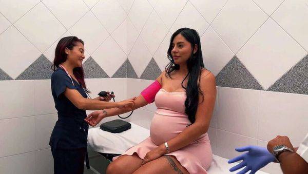 Bangin' a Pregnant Latina's Big Booty in the Doctor's Office - xxxfiles.com - Colombia on systemporn.com