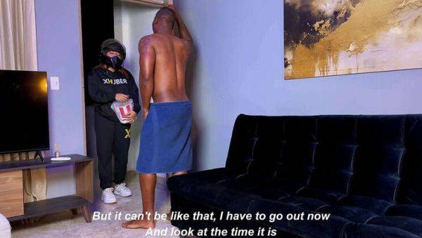 Colombian Delivery Chick Pays with Sex After Being Late with Order - xxxfiles.com - Mexico - Usa - Brazil - Spain - Colombia on systemporn.com