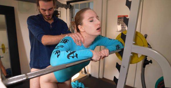 Dashing redhead feels it in the ginger pussy during her morning workout - alphaporno.com on systemporn.com