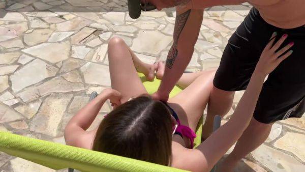 Alice takes advantage of a stud by the pool! - hotmovs.com on systemporn.com