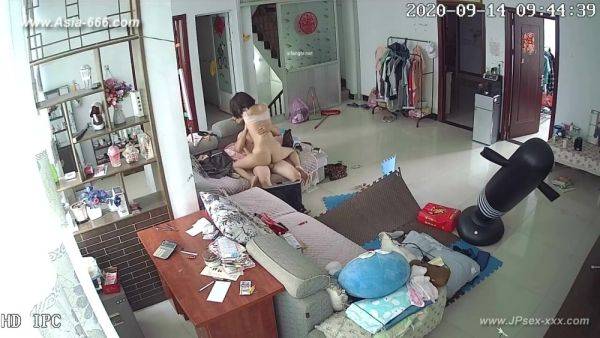 Hackers use the camera to remote monitoring of a lover's home life.609 - hclips.com - China on systemporn.com