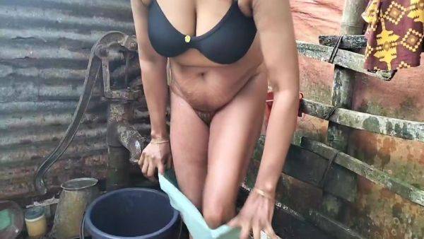 Beautiful Girl Is Taking Bath Completely Naked, Rupali Rupali - desi-porntube.com on systemporn.com