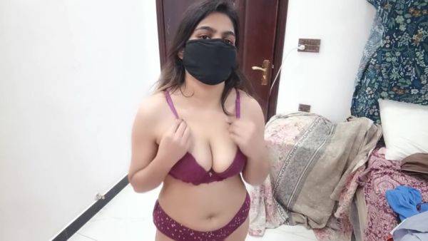 Incredible Porn Video Solo Great Only For You - Sobia Nasir - desi-porntube.com on systemporn.com