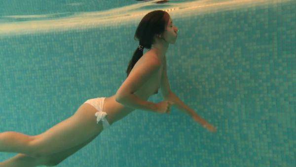 Russian Tiny Pornstar Swimming Nude - Irina Russaka - videomanysex.com - Russia on systemporn.com
