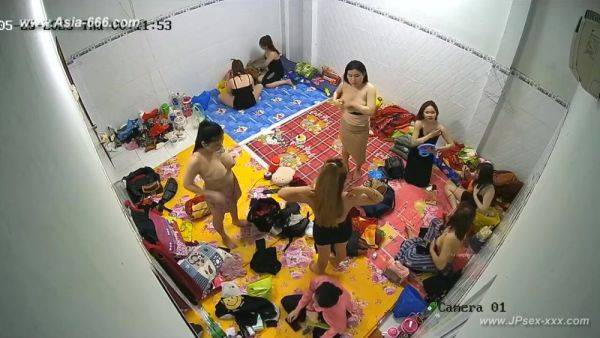 Chinese girl changeroom.33 - hclips.com - China on systemporn.com
