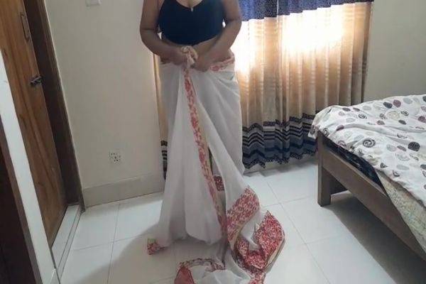 Indian Sexy Grandma Gets Rough Fucked By While Cleaning Her House - upornia.com - India on systemporn.com