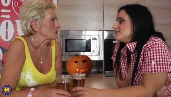 Marina T., Trix, and Josinda: Mature Lesbians Experience Facials and Cock - veryfreeporn.com on systemporn.com