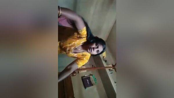 Village Wife Open Sexy Video With Face - desi-porntube.com - India on systemporn.com