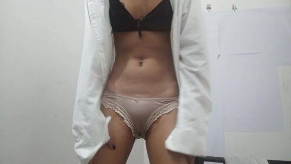 Indian Nude Girl Finguring - desi-porntube.com - India on systemporn.com