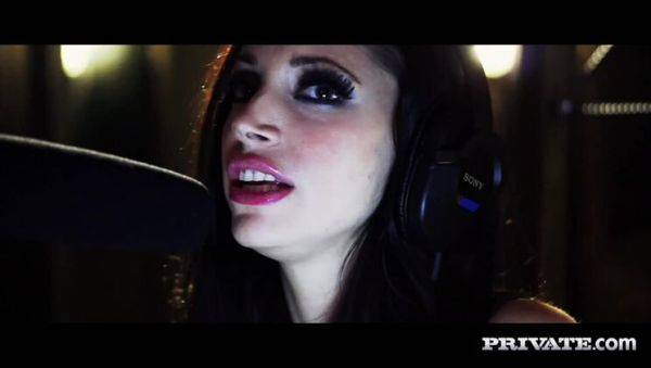 Busty Blonde Tamara Grace Gets Revenge On Her Cheating Boyfriend - porntry.com on systemporn.com