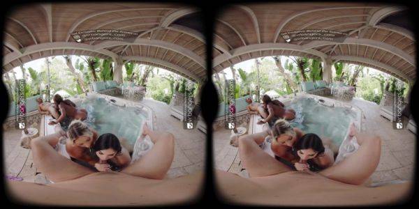 VR Bangers Super Hot Outdoors Orgy Sex With 4 Hot Girls VR Porn - hotmovs.com on systemporn.com