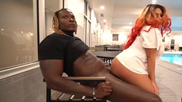 Black hunk destroys babe's wet pussy in loud cam scenes - xbabe.com on systemporn.com