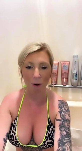 Blonde MILF with Big Boobs Playing Cam Free Porn - drtuber.com on systemporn.com