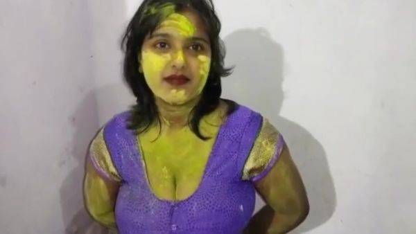Devar Bhabhi - Indian Holi Sex Hindi Audio - desi-porntube.com - India on systemporn.com