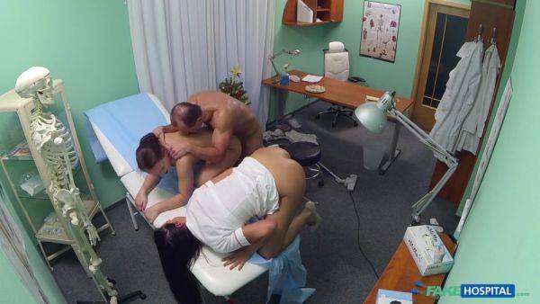 Doc, Cleaner, Nurse Xmas Threesome Sex - videomanysex.com on systemporn.com