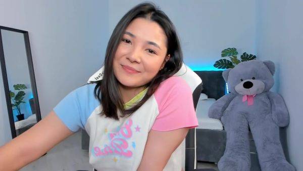 Mikkalove December 16 2023 Webcam 3 - hclips.com on systemporn.com