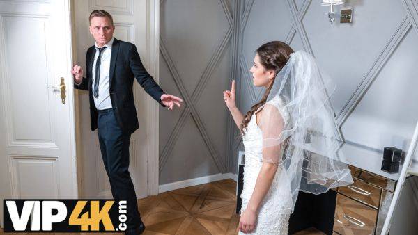 VIP4K. Couple decided to copulate in the bedroom before the ceremony - txxx.com - Czech Republic on systemporn.com