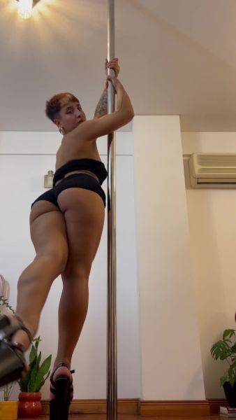 Dancing Pole Dance And Undressing Like Stripper - upornia.com on systemporn.com