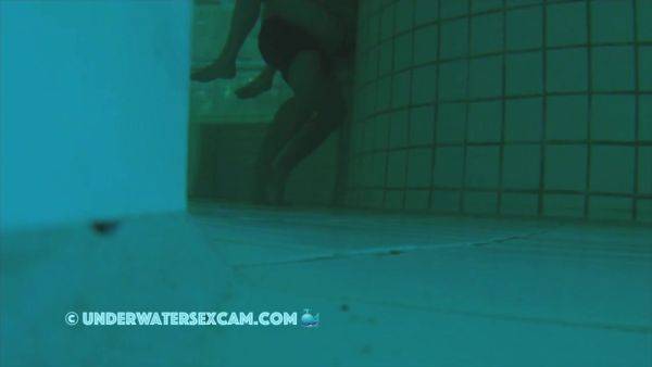 Underwater Sex With Swimming Trunks On Works - hclips.com on systemporn.com