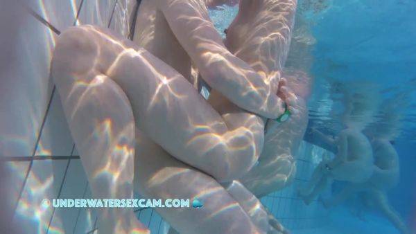 Hot! Couple Starts Underwater Sex - hclips.com on systemporn.com