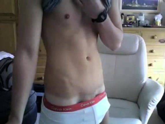 Cute amateur twink shows his big dick on webcam - drtuber.com on systemporn.com