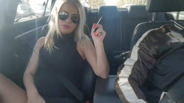 Teen 18+ Fuck The Driver In The Car On A Public Street (+18) - videomanysex.com on systemporn.com