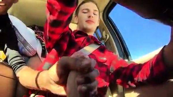 Car Jerk - drtuber.com on systemporn.com