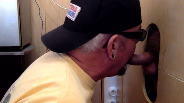 Gloryhole BJ DILF anallyrammed in sling - drtuber.com on systemporn.com