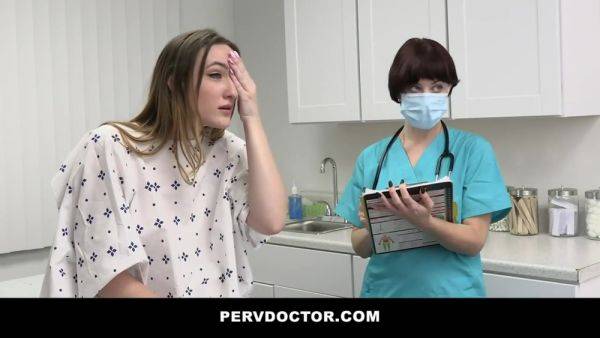 Everly Haze Needs Doctors Help With Back Pain - videomanysex.com on systemporn.com