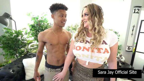 Bisexual Stars Sara Jay & Hot Ass Hollywood Take on the Sexy Neighbor Lil D! - xxxfiles.com on systemporn.com