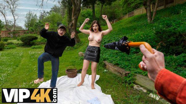 HUNT4K. Real Juicy Pussy Hunting - txxx.com - Czech Republic on systemporn.com