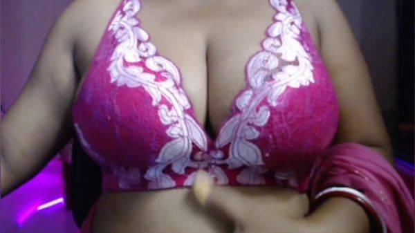 Sexy Lady Shakes Her Hot Big Boobs And Opens Her Bra - desi-porntube.com on systemporn.com