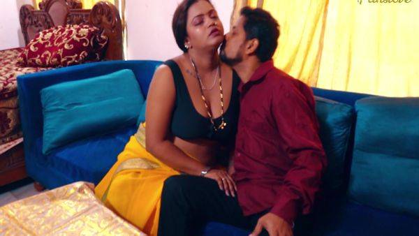 Indian Desi Kamwali Seduced And Fucked Hard By The Houseowner - desi-porntube.com - India on systemporn.com