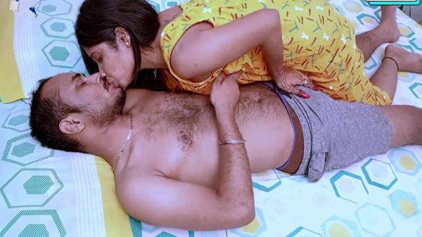 Hot Indian Couple Having Romantic Sex In Morning 12 Min - desi-porntube.com - India on systemporn.com