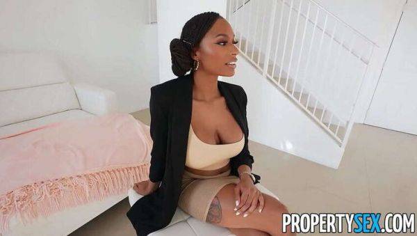 Real Estate Agent Sarai Minx's Debut Hardcore Scene with Big Tits and Big Cock - xxxfiles.com on systemporn.com