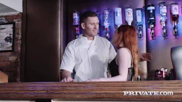 Swinger Ella Hughes Takes a Facial at the Bar - porntry.com on systemporn.com