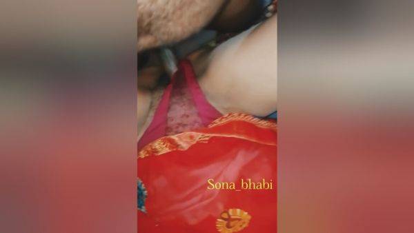 Laal Saree Me Bhabhi Ki Gulabi Chut Aur Tight Gaand Ki Mast Chudai. Best Xxx Indian Video - Indian Xxx And Hindi Sex - desi-porntube.com - India on systemporn.com