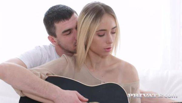 Guitar lesson fuck with teen Ria - porntry.com - Russia on systemporn.com