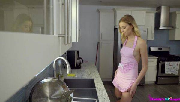 Seducing Daddy - S2:E2 - porntry.com on systemporn.com