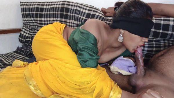 Savita Bhabhi - Neighbor Ko Mast Pela - desi-porntube.com - India on systemporn.com